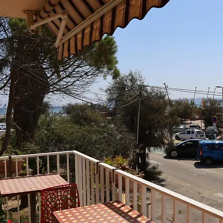 Hyeres-presqu'ile De Giens-la Capte Апартаменты Йер