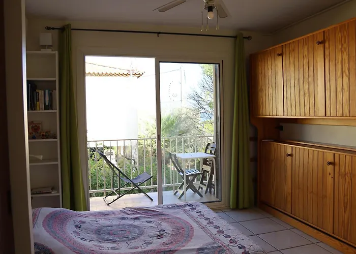 Hyeres-presqu'ile De Giens-la Capte Hyères